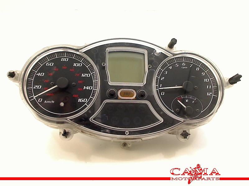 TELLERSET Piaggio MP3 300 2010-2012 (01-2010/12-2012), Motoren, Dhr. S. di Majo, Gebruikt, Info@cama-motorparts.nl, P.J. Troelstraweg 8 8
3144 CX  MAASSLUIS, NL
