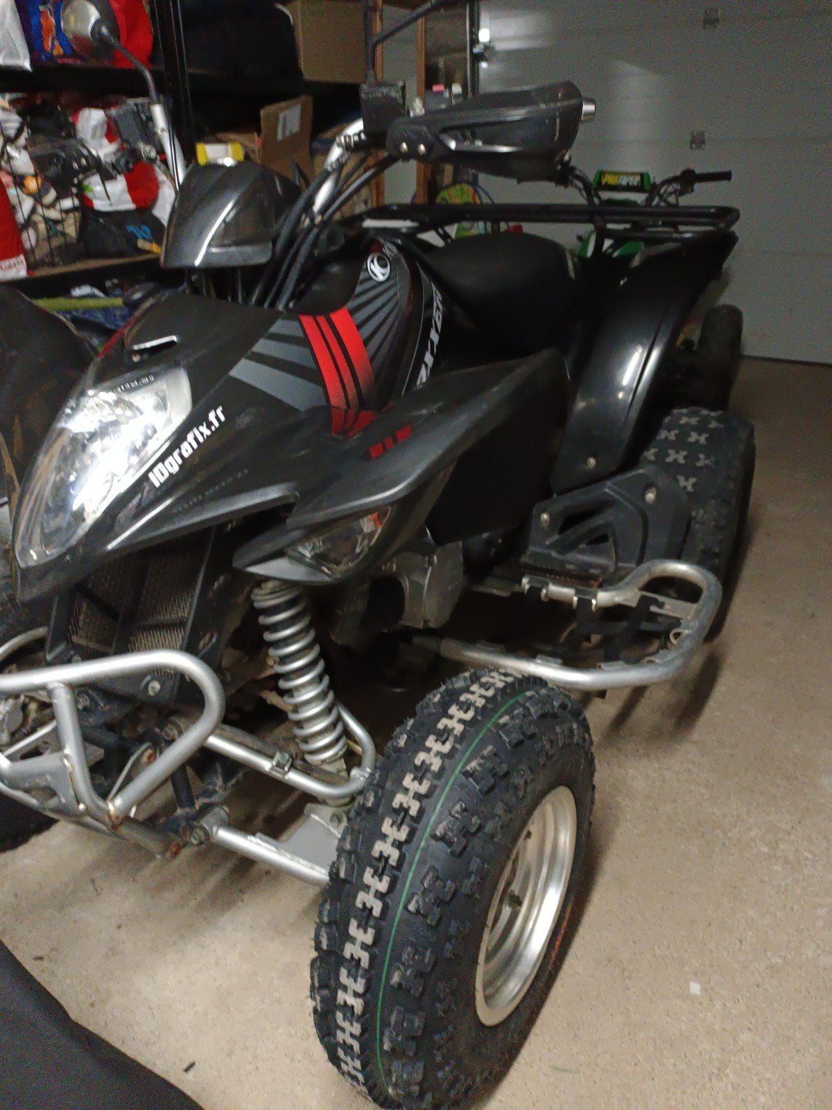 300 maxxer, Motoren
