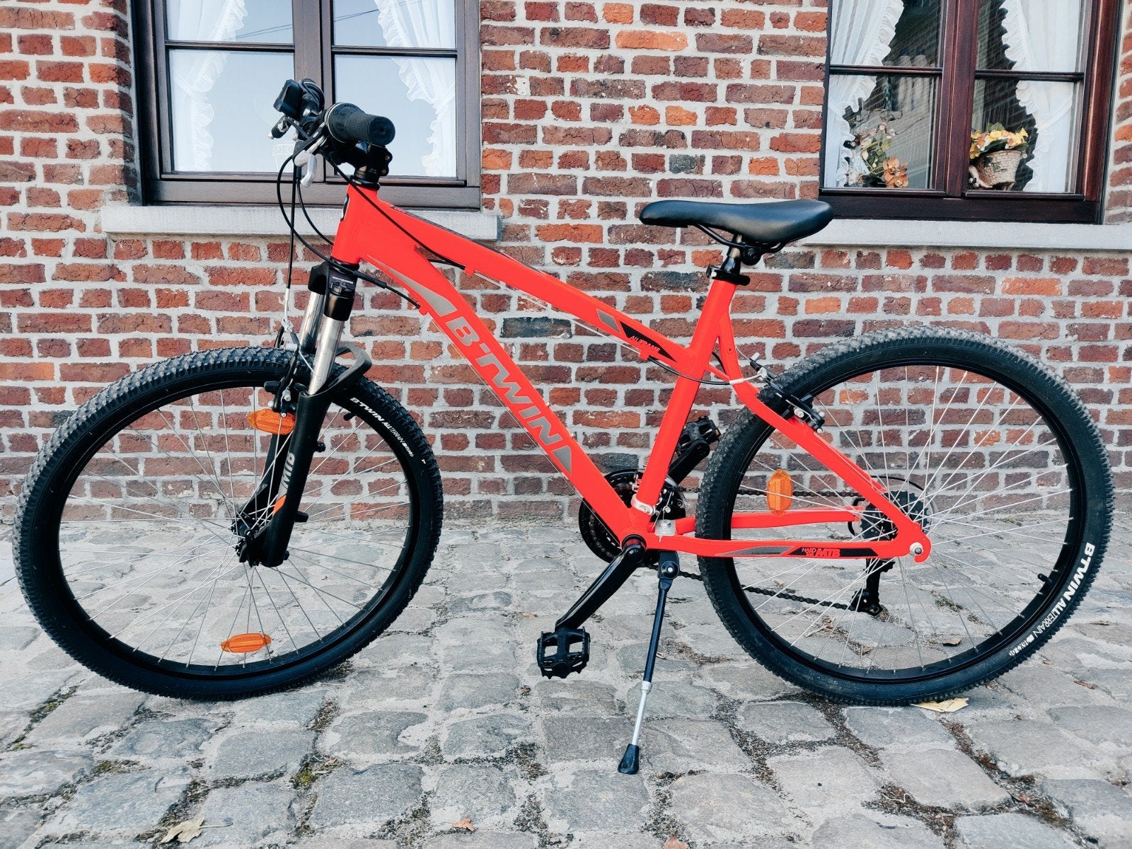 Btwin, Vélos & Vélomoteurs, Vélos | VTT & Mountainbikes, Enlèvement, Comme neuf, Frein sur jante, Autres marques