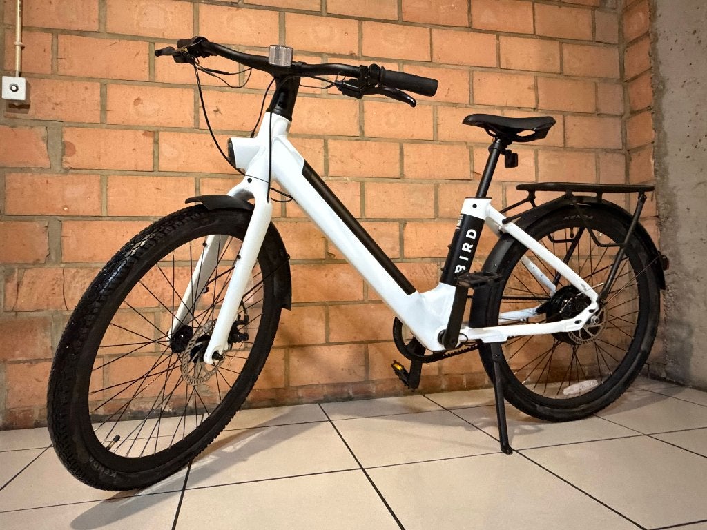 BIRD e-bike, V-frame met bagagedrager, wit, Vélos & Vélomoteurs, Vélos électriques, Comme neuf, Autres marques, Moins de 47 cm