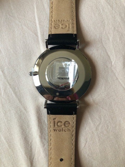 Herenhorloge Ice Watch Belgian Red Devils, Handtassen en Accessoires, Overige merken, Leer, Staal, Polshorloge