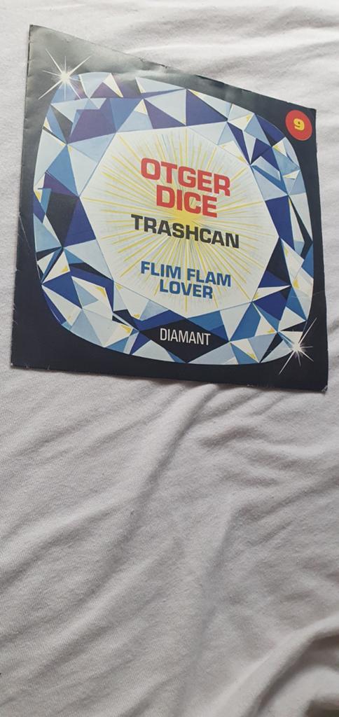 Kleine vinyl andere dobbelstenen in goede staat, Ophalen
