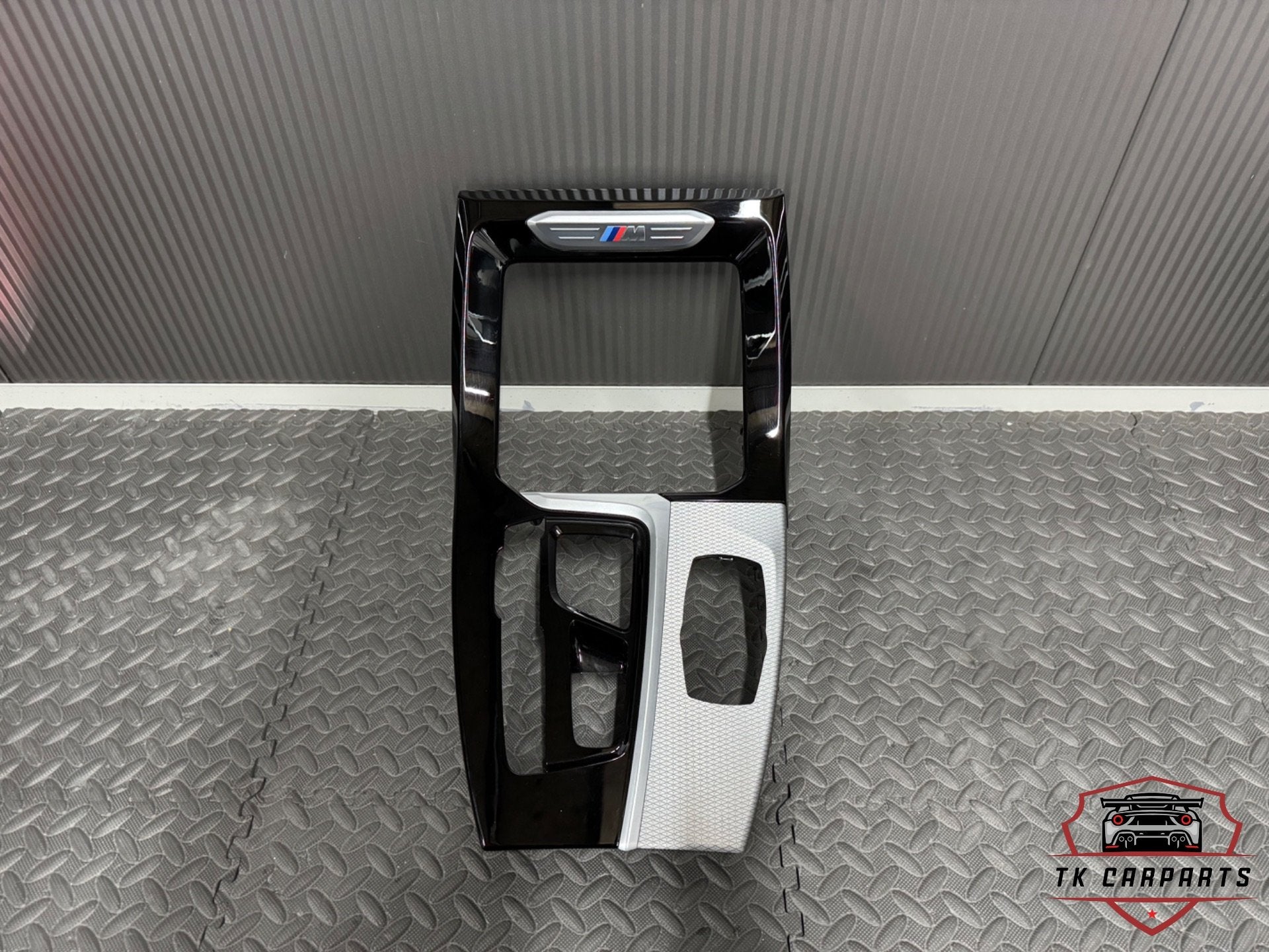 Moulage int rieur BMW x3/x4/ix3 version M, Info@bmw.de, BMW, Bayerische Motoren Werke AG, Neuf