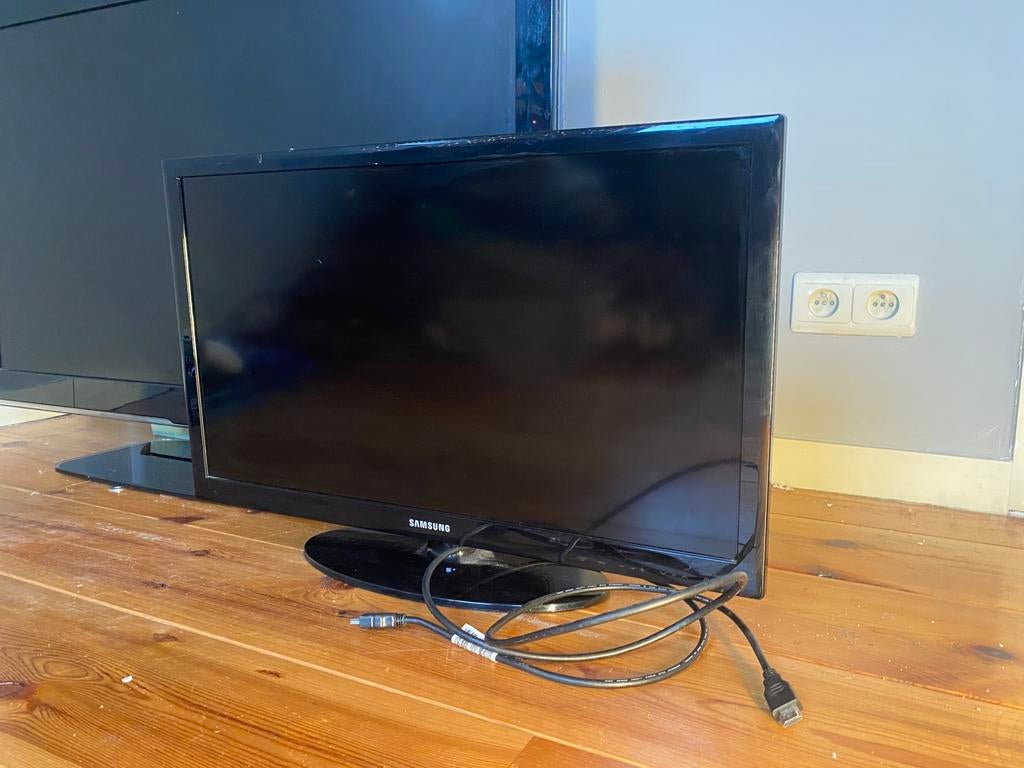 Écran Samsung + cables, Enlèvement, Utilisé, 120 Hz, Samsung