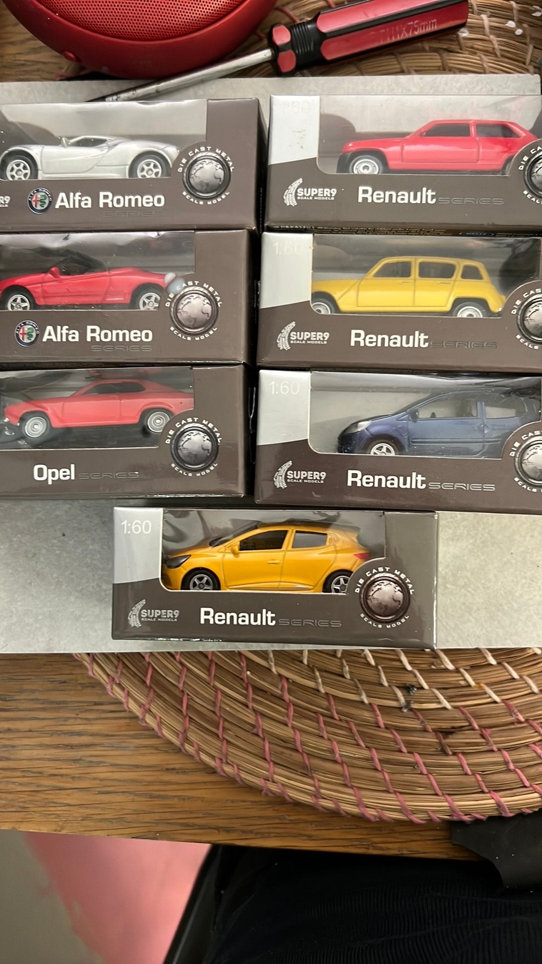 Miniatuur auto s 1:60, Hobby & Loisirs créatifs, Enlèvement ou Envoi, Neuf, Voiture