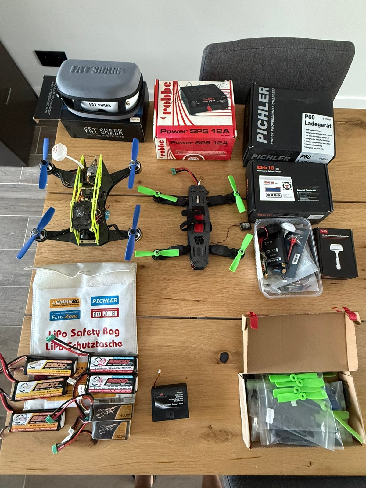 Drone’s en accecoires, Hobby en Vrije tijd, Modelbouw | Radiografisch | Helikopters en Quadcopters, Gebruikt, Quadcopter of Multicopter