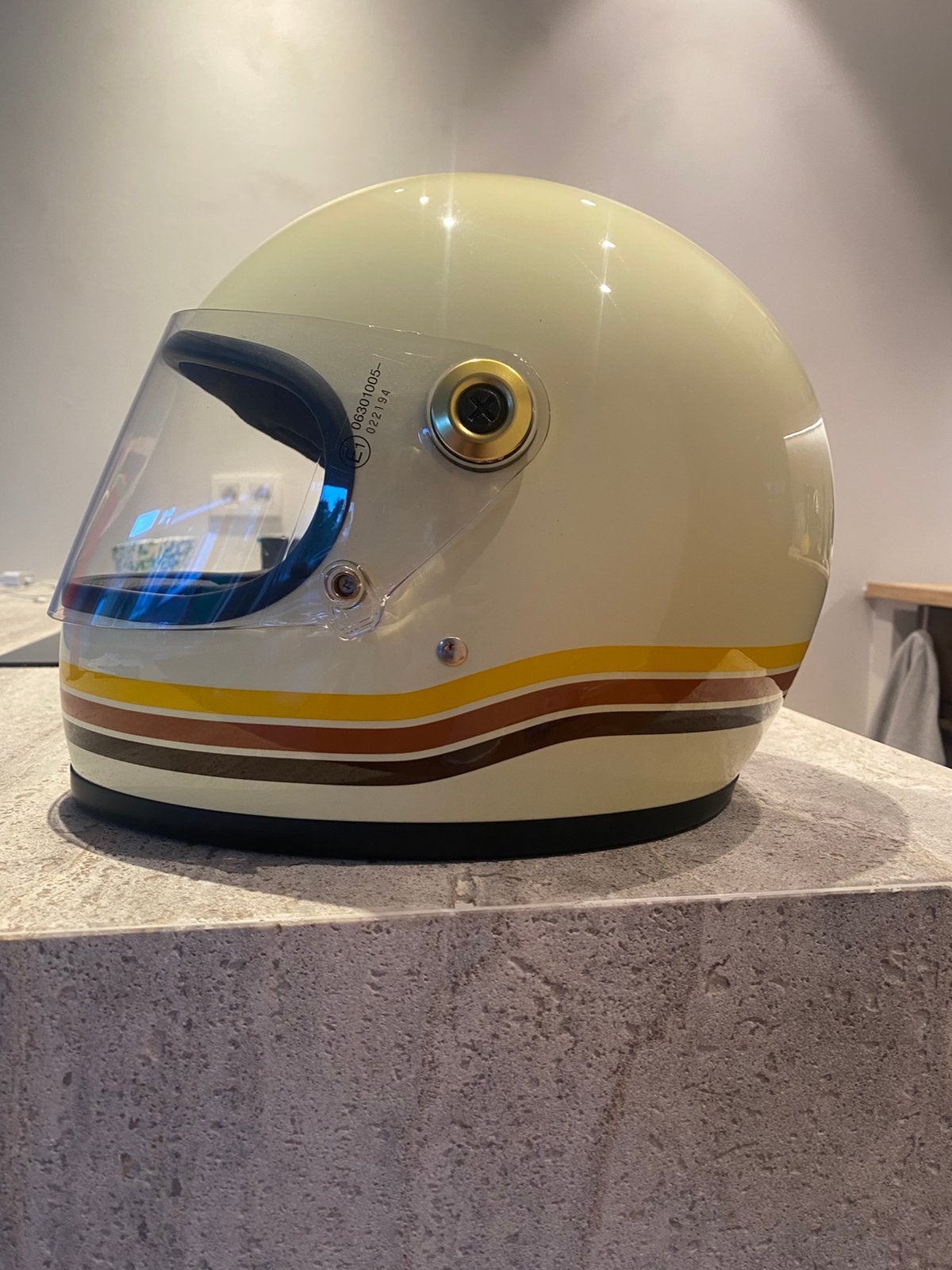 Biltwell retro integraalhelm – vintage look in topstaat, Motoren, Kleding | Motorhelmen, Nieuw zonder kaartje, Integraalhelm, S