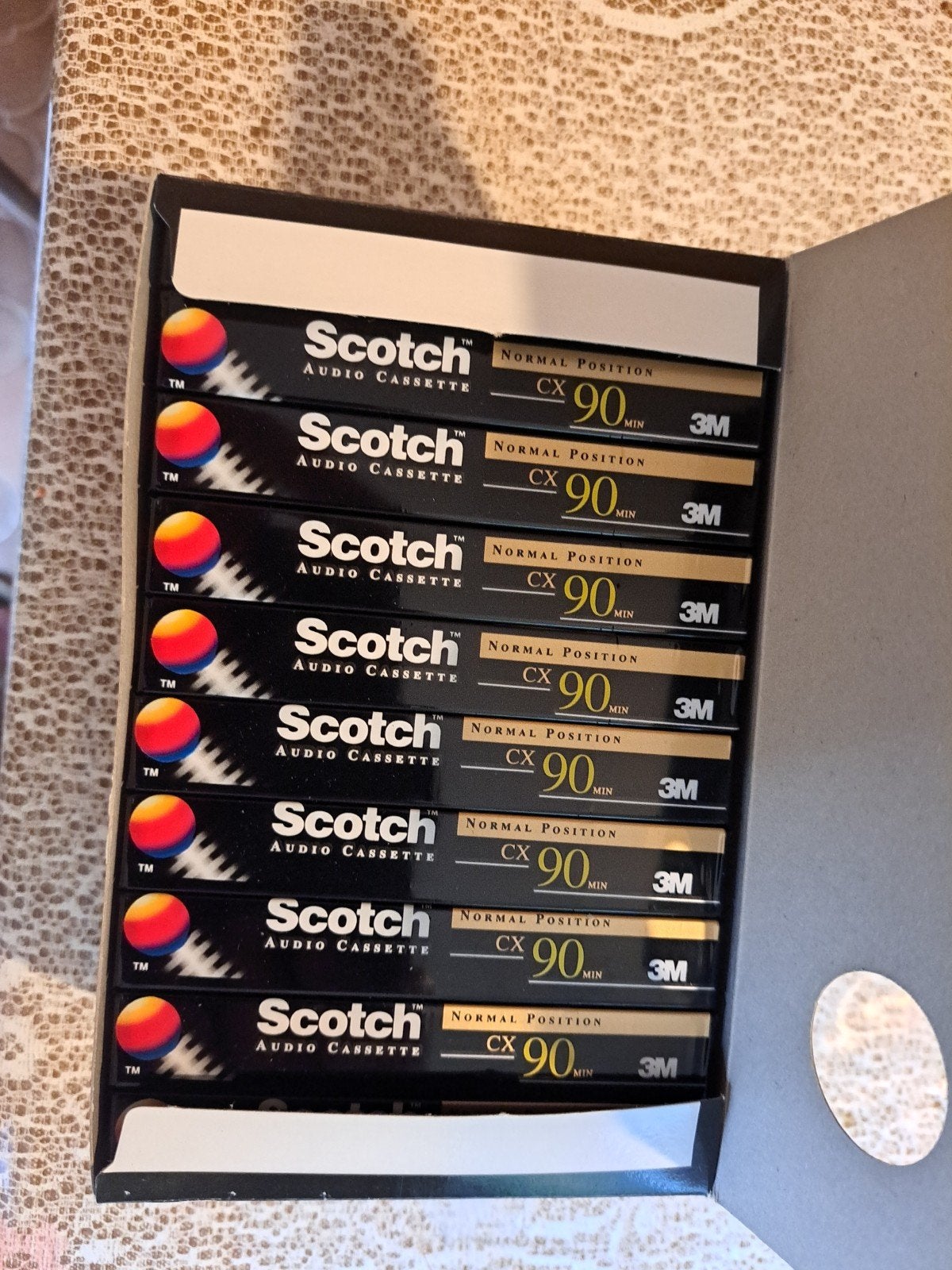 boite de 10 cassettes  audio scoch, Enlèvement ou Envoi