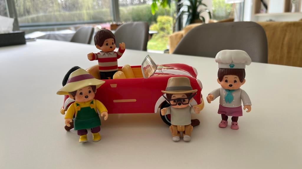 Monchhichi auto + 4 popjes, Ophalen, Zo goed als nieuw