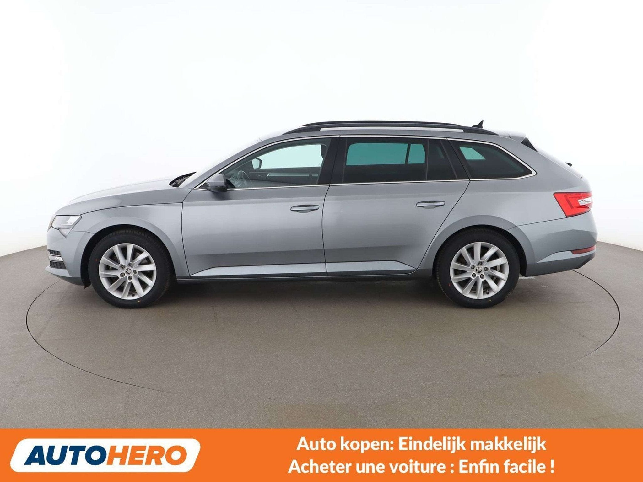 Skoda Superb 1.4 Plug-in Hybrid Ambition iV (bj 2022), Auto's, Stof, Gebruikt, Lichtsensor, 1395 cc