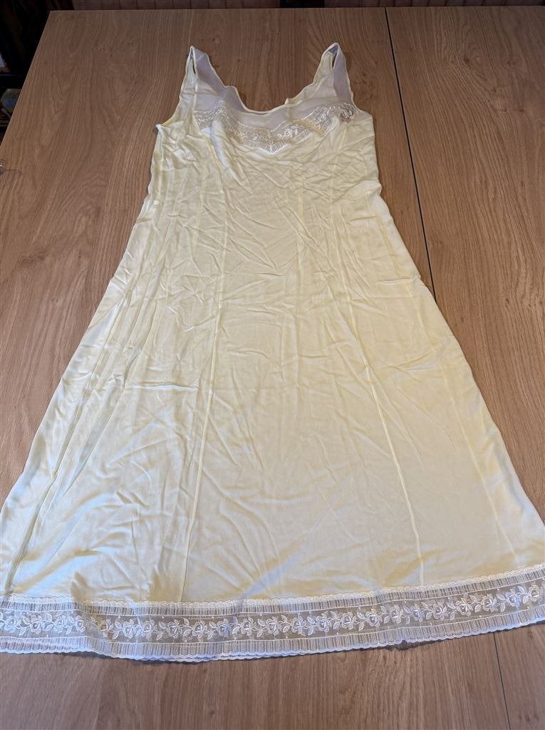 Lichtgele Nachtjapon Dames, Kleding | Dames, Ophalen of Verzenden