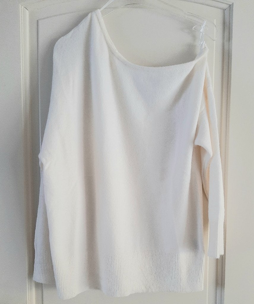 Te koop: Nieuw! One-shouldertrui, S., Ophalen of Verzenden, Nieuw, Maat 38/40 (M), Wit