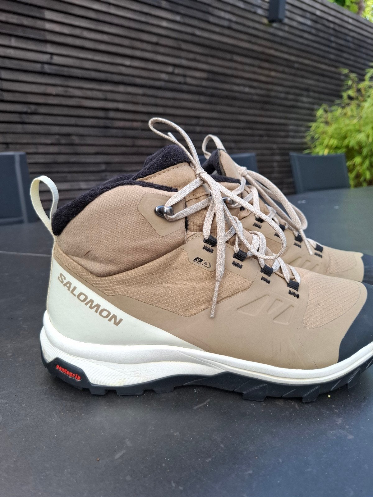 Salomon bergschoenen Contragrip maat 42, Ophalen, Zo goed als nieuw, Schoenen