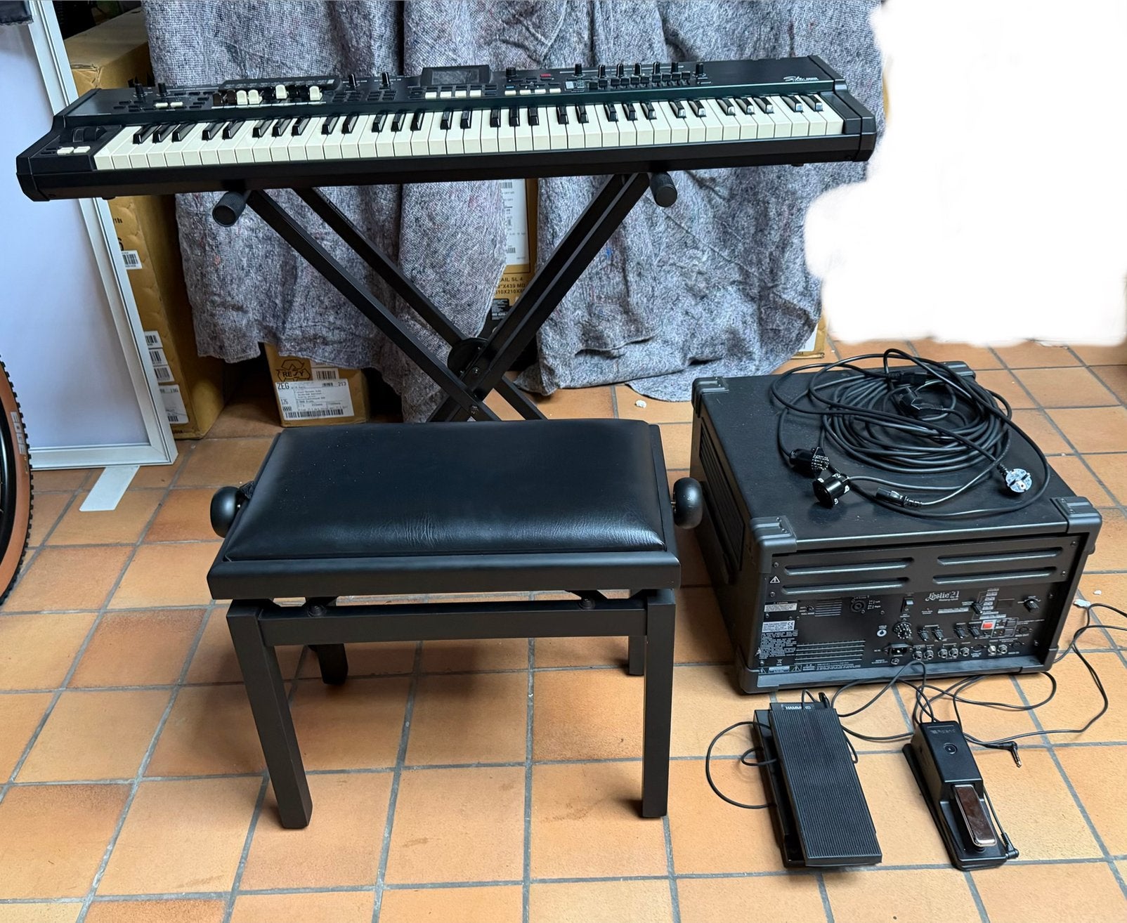 Hammond Sk Pro 73/Leslie 21 Rotary Unit, Muziek en Instrumenten, Keyboards, Ophalen, Zo goed als nieuw