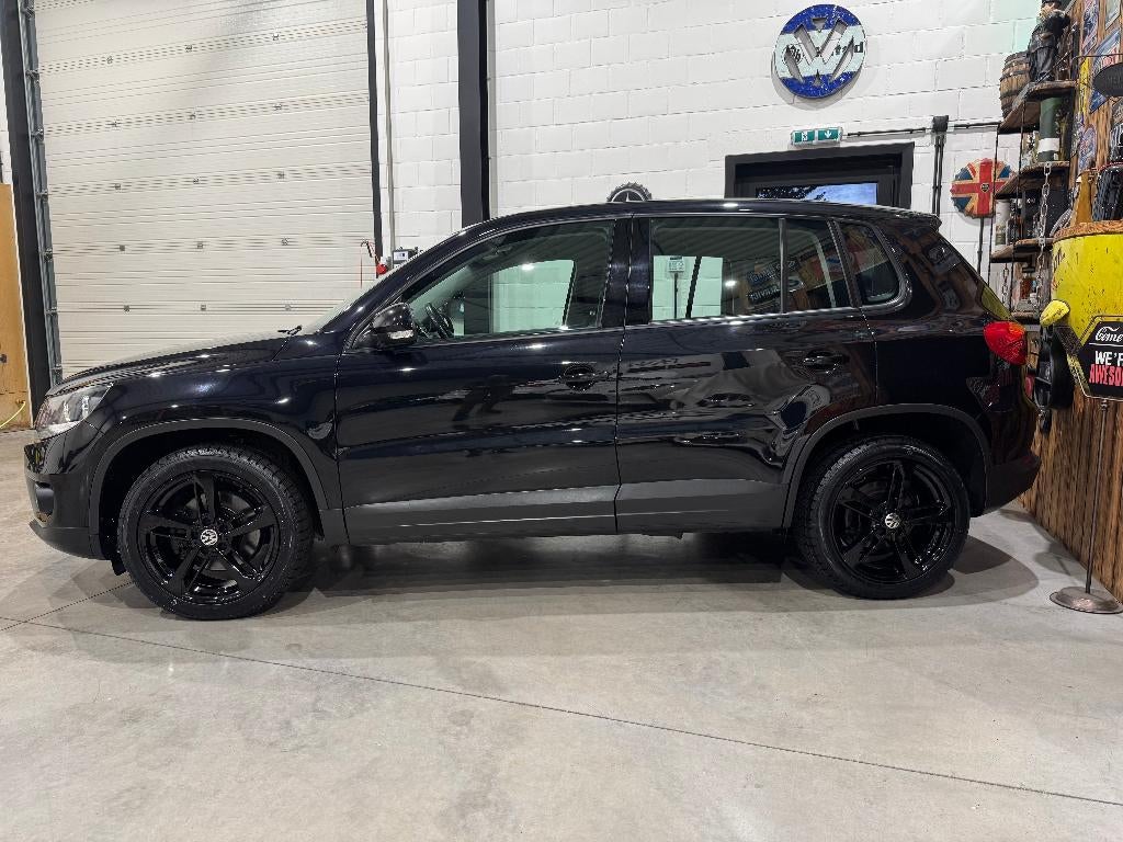 volkswagen tiguan 1.4 benzine - topstaat - garantie -, Auto's, Euro 5, Stof, Zwart, 4 cilinders