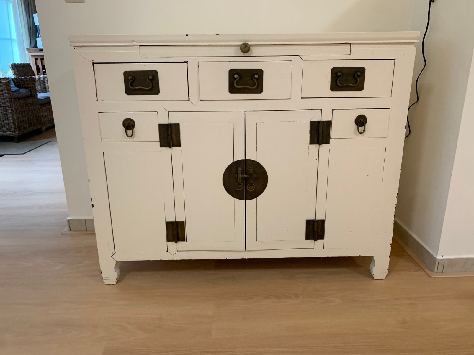 Witgelakte originele chinese dressoir / buro/ slaapkamer etc, Antiek en Kunst, Ophalen