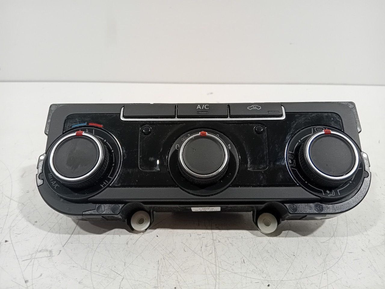 Bedieningspaneel kachel Volkswagen Caddy, Auto-onderdelen, Onderdelen@venauto.nl, Van der Ven Autorecycling B.V., Gebruikt, Ettenseweg 76, 4706 PB Roosendaal, The Netherlands