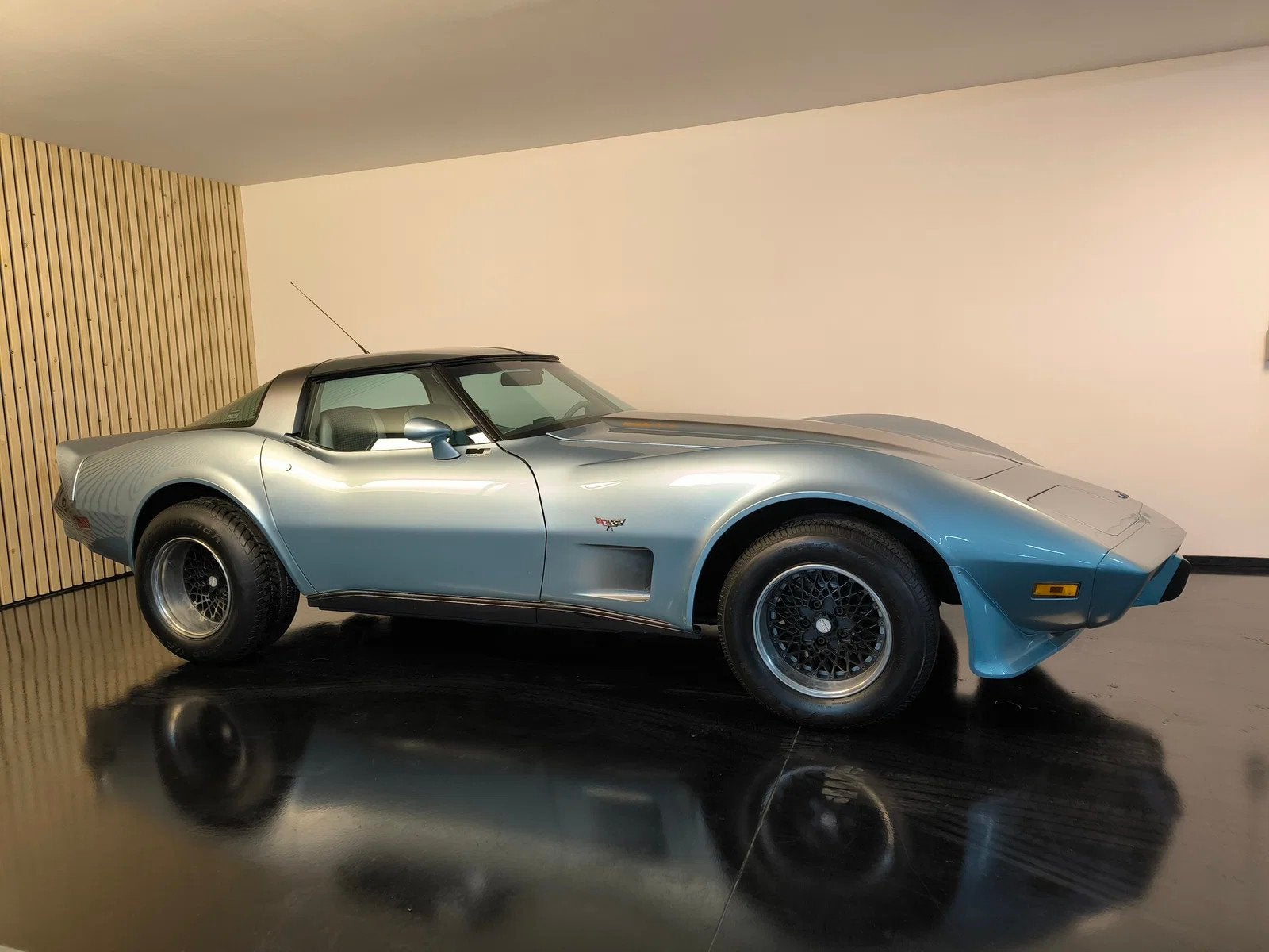 Chevrolet Corvette C3 c3 1980 5,7 (automatique), Autos, Argent ou Gris, Beige, Entreprise, 2 portes