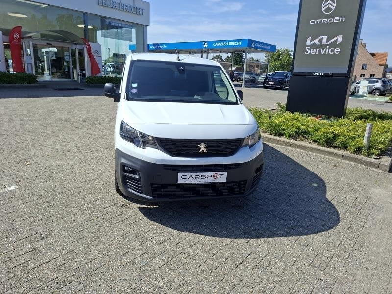 Peugeot Partner III Asphalt, 121 g/km, 4 deurs, https://public.car-pass.be/vhr/90d70840-b934-4ab6-8536-5a93ec1749b6, 1199 cc