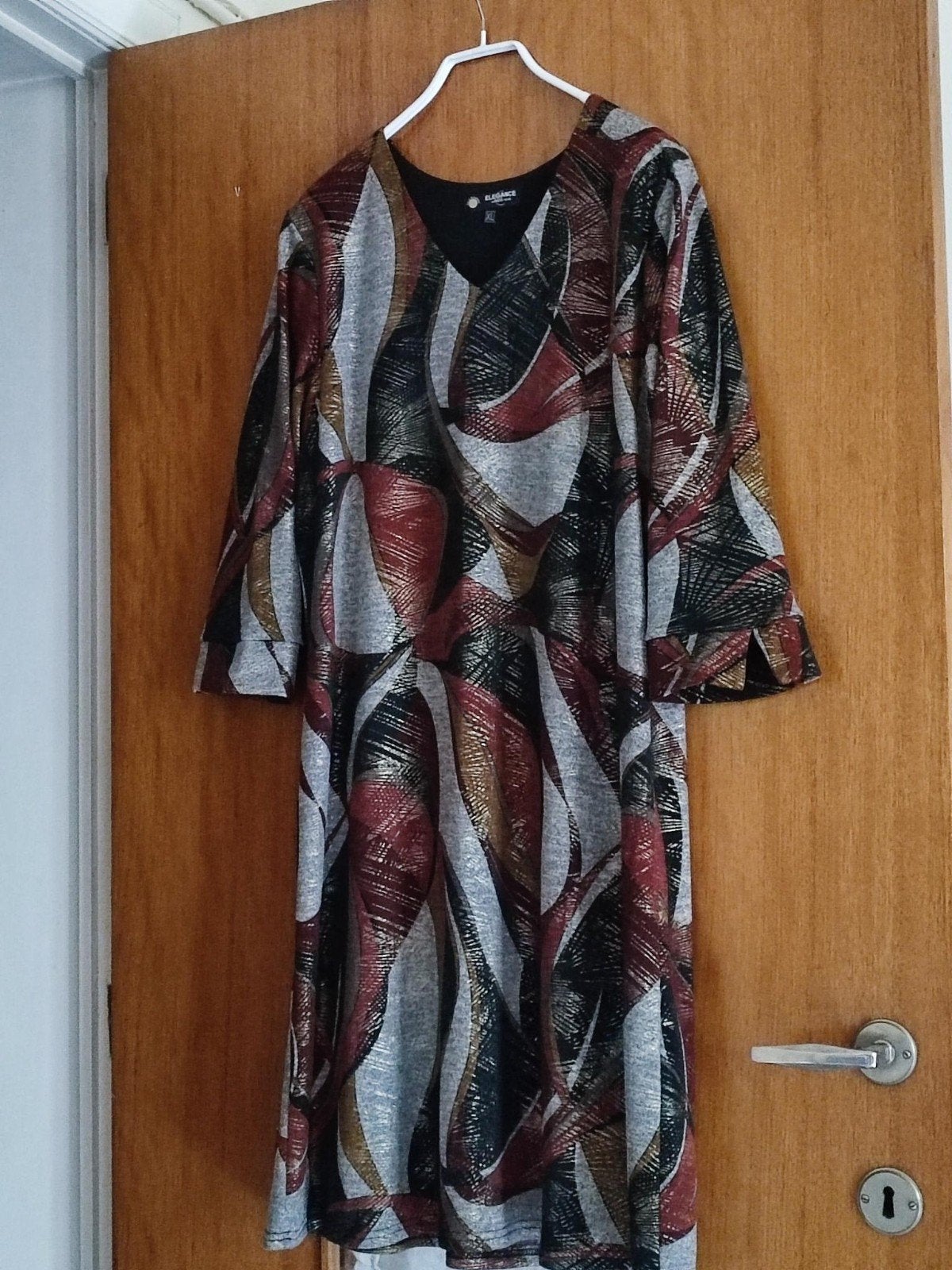 nieuwe jurk maat XL, Kleding | Dames, Elegance, Ophalen of Verzenden, Meerkleurig, Jurk