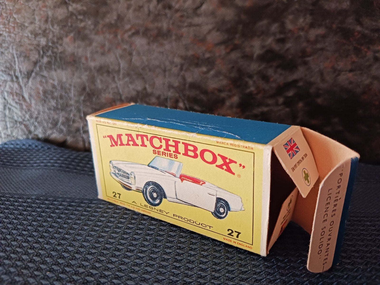 Matchbox  LEEG DOOSJE  Mercedes-Benz 230SL, Verzenden, Matchbox
