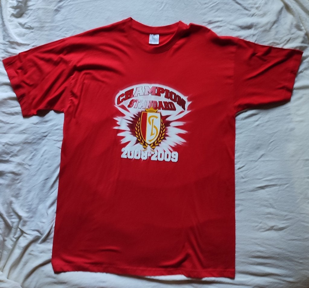 T-shirt standard champion 2009, Vêtements | Hommes, Enlèvement ou Envoi, Neuf, Taille 56/58 (XL), Rouge
