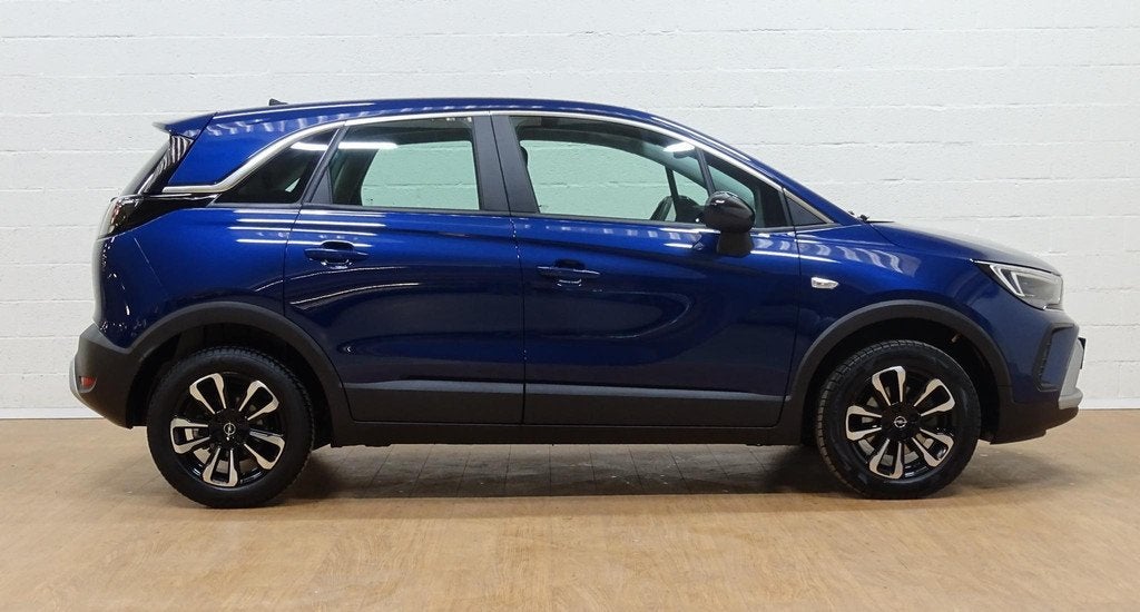 Opel Crossland 1.2T Elegance automaat+gps+camera+winterpack, Gebruikt, 1199 cc, Blauw, 5 deurs