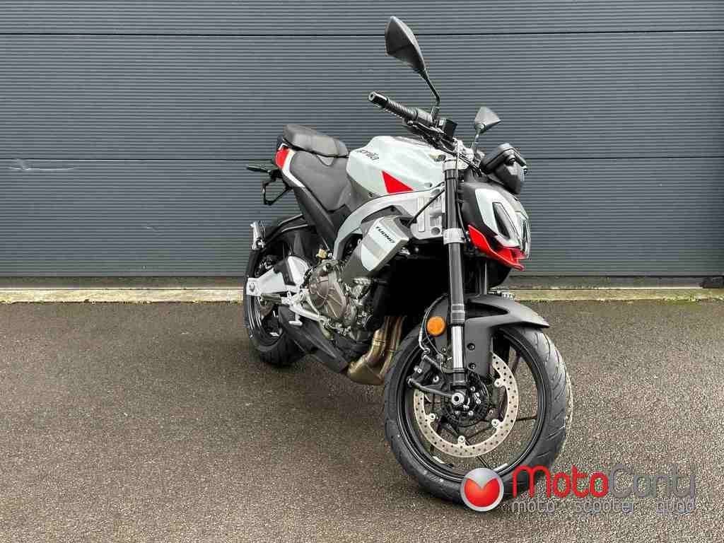 Aprilia Tuono 457 [Fin.0%] [-5%], Entreprise, 457 cm³, Manuelle, Sport