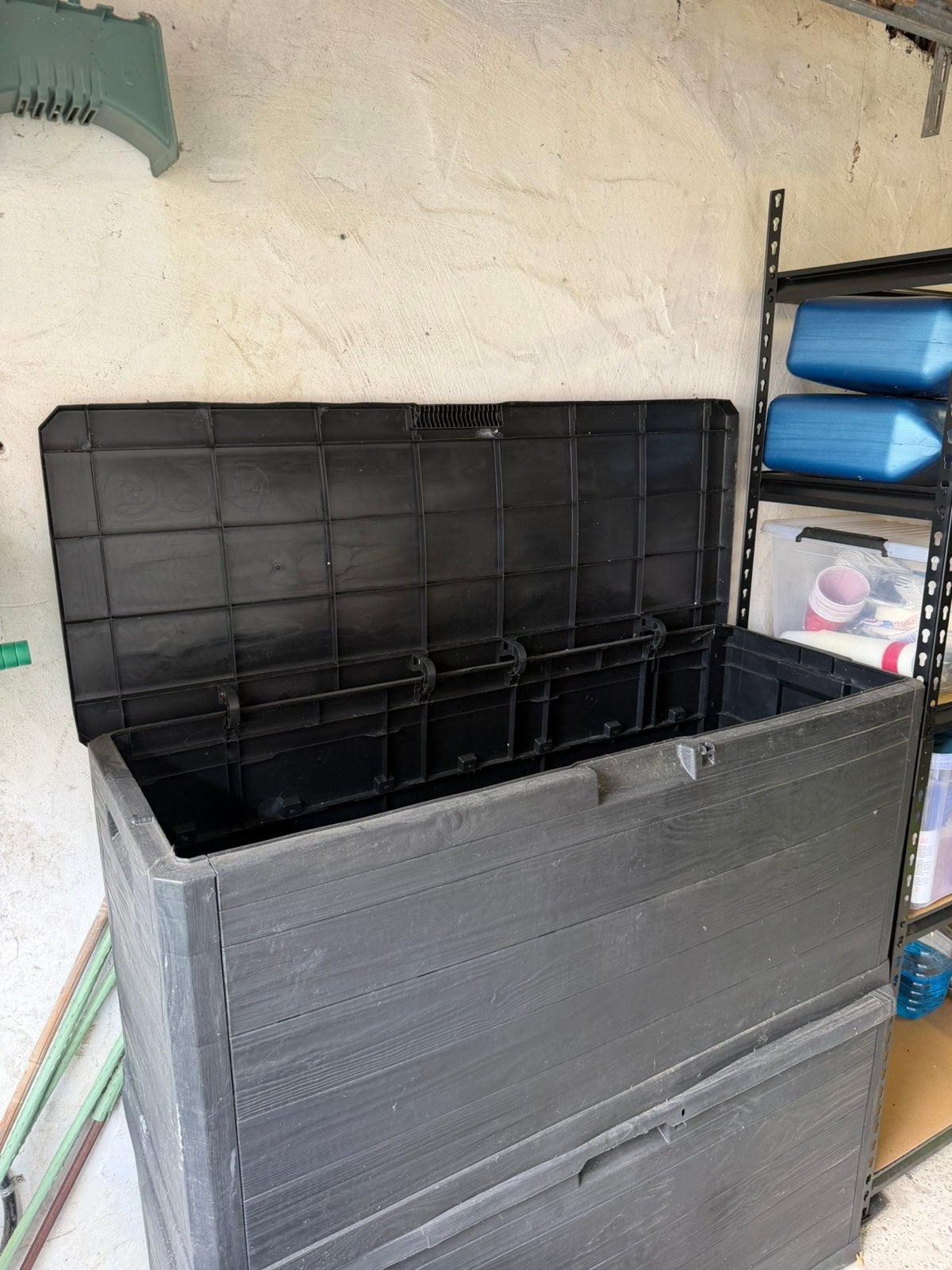 2 opslagboxen / bergingen, Jardin & Terrasse, Stockage & Armoires de jardin, Enlèvement, Comme neuf
