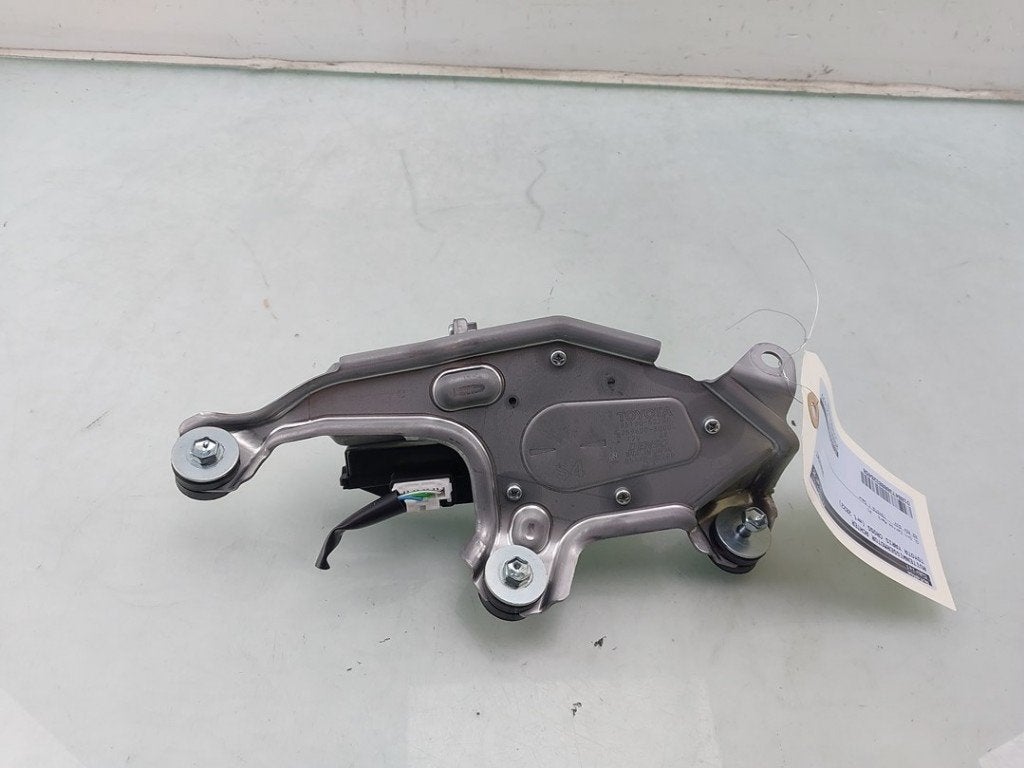 MOTEUR ESSUIE-GLACE ARRIÈRE Toyota Yaris Cross (PB1 / PJ1), Kundenbetreuung@toyota.de, Toyota, Utilisé, Toyota-Allee 2
50858  Köln, DE