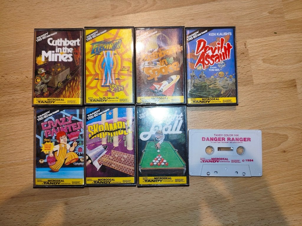 8x Tandy TRS-80 Color Computer (CoCo) cassettes, Computers en Software, Ophalen of Verzenden, Tandy
