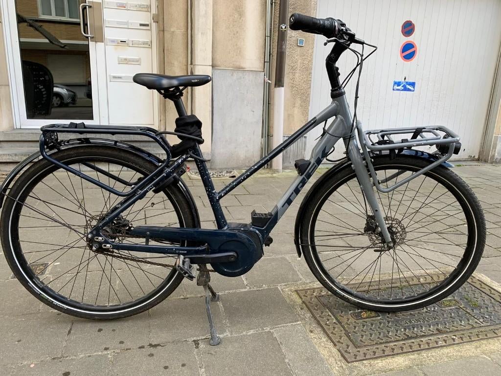 Vélo électrique Trek Distict +2, Gebruikt, 51 tot 55 cm, 50 km per accu of meer, Ophalen