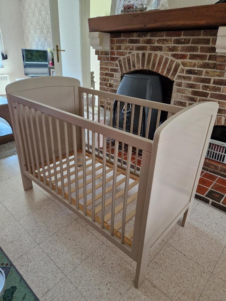 Babybed Pericles + volledige uitzet, Enlèvement, Utilisé, Matelas