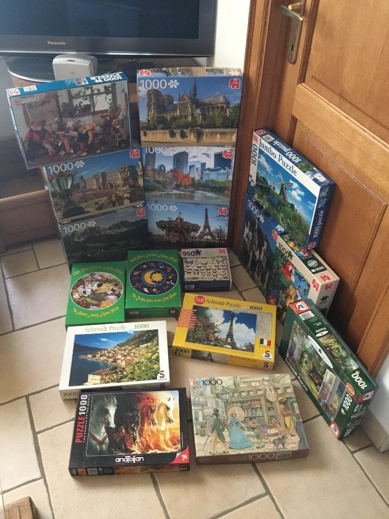 Puzzels 1000 stukjes aan 4 euro per stuk, Ophalen of Verzenden, 500 t/m 1500 stukjes, Gebruikt, Legpuzzel