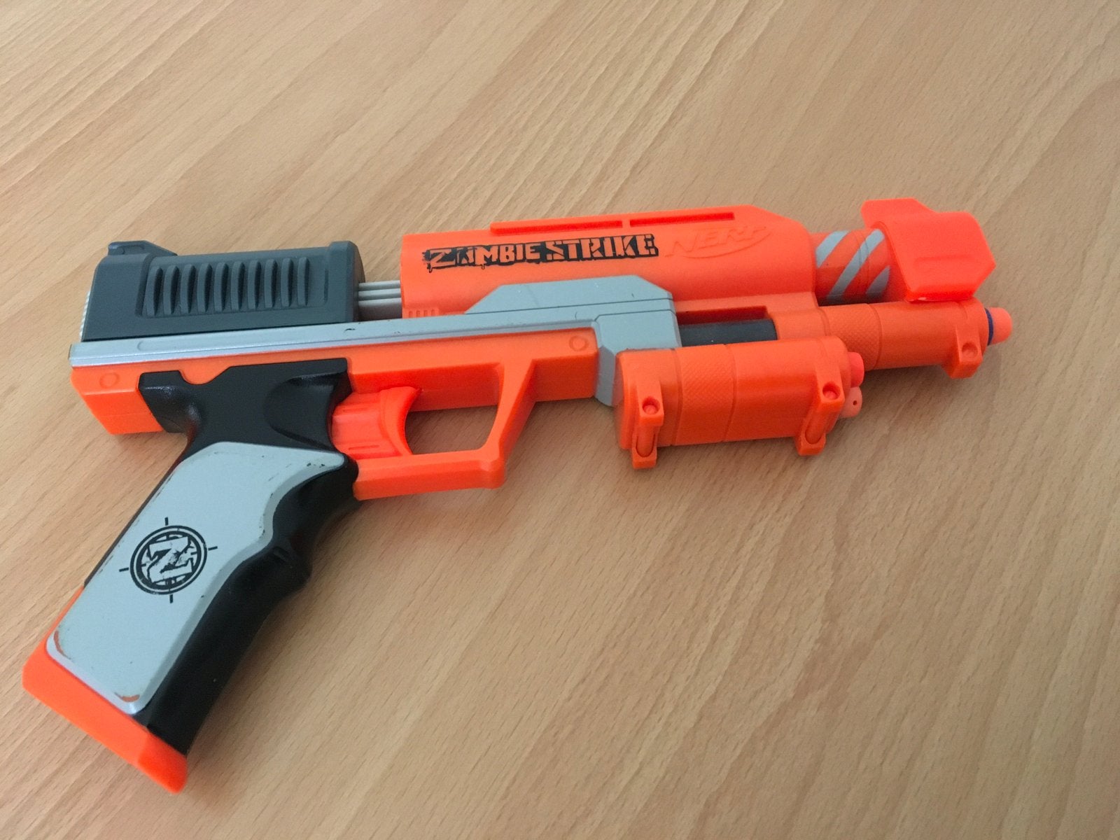 Nieuw - ZOMBIE STRIKE met darts, Ophalen, Nieuw