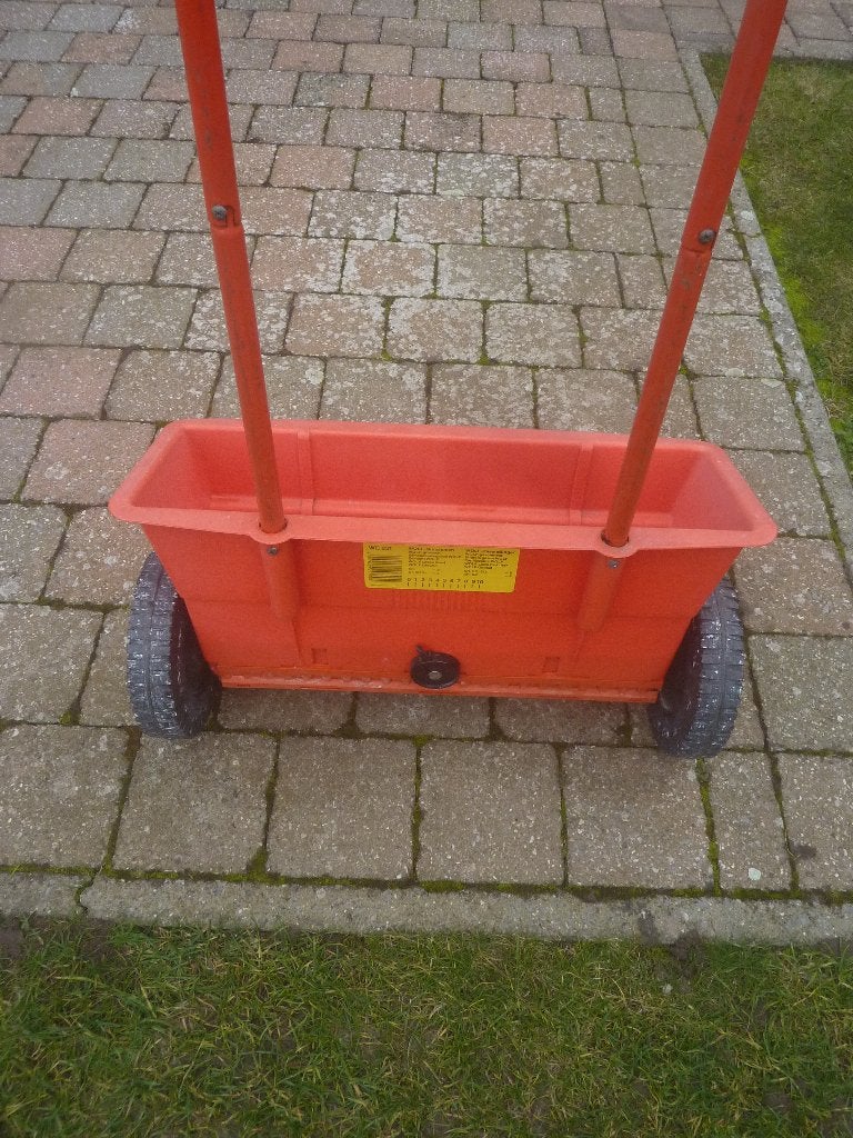 Mest en zaaibakje, Tuin en Terras, Ophalen