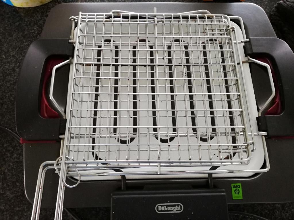 tafel barbecue Delonghi, Tuin en Terras, Ophalen, Zo goed als nieuw