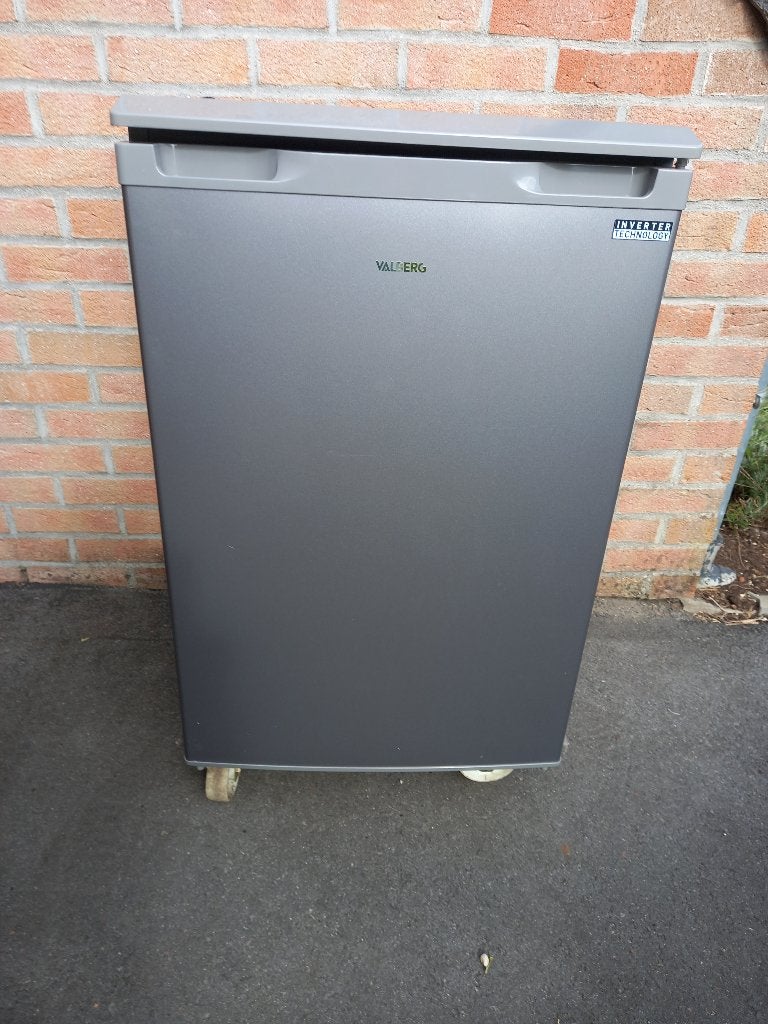 Très beau petit réfrigérateur-congélateur  cause décès, Electroménager, Avec compartiment congélateur, Comme neuf, Enlèvement