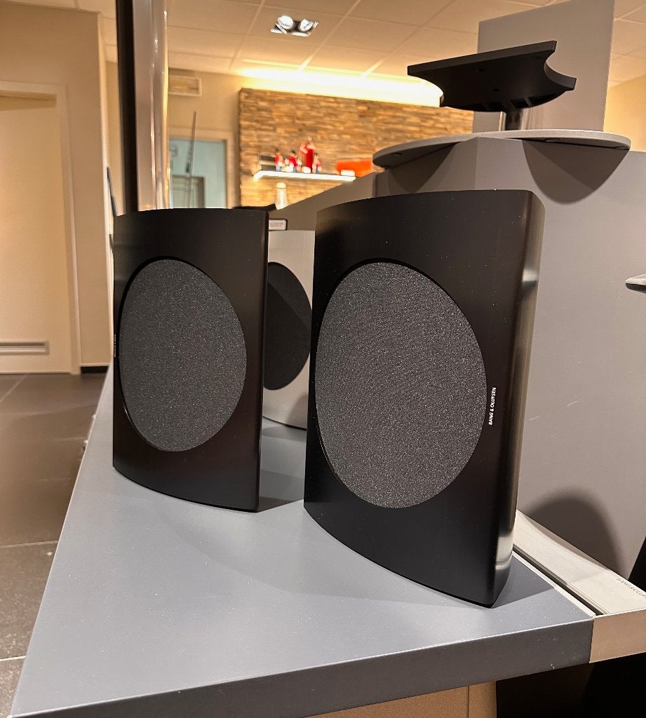 Bang & Olufsen Beolab 17 black alu WISA - B&O, TV, Hi-fi & Vidéo, Info@bang-olufsen.dk, Comme neuf, Enlèvement, Bang & Olufsen