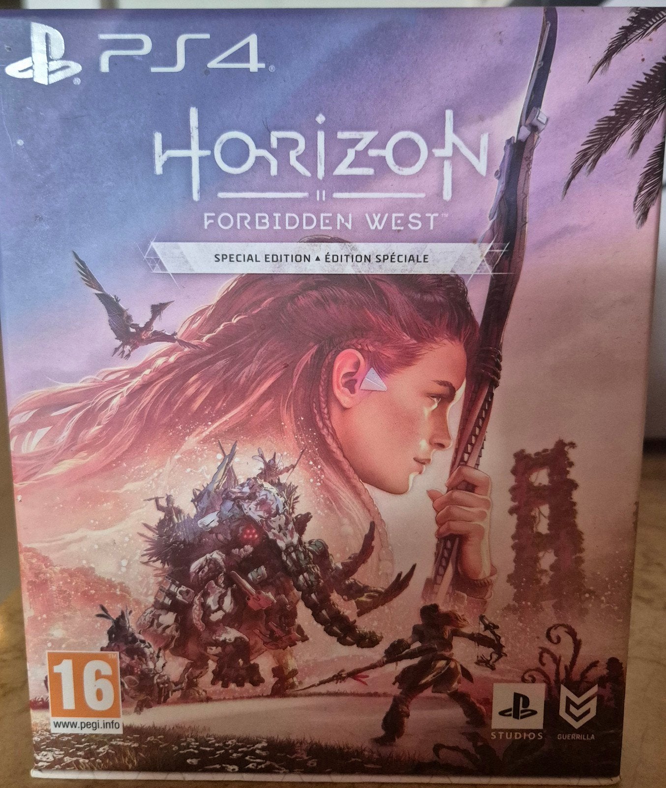 Horizon zero dawn special edition met steelbook, 1 speler, Ophalen of Verzenden, Zo goed als nieuw, Avontuur en Actie