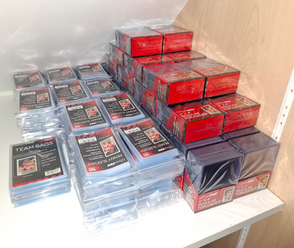 Ultra Pro sleeves, toploaders, team bags, Hobby en Vrije tijd, Verzamelkaartspellen | Pokémon, Nieuw, Sleeves of Kaarthoesjes