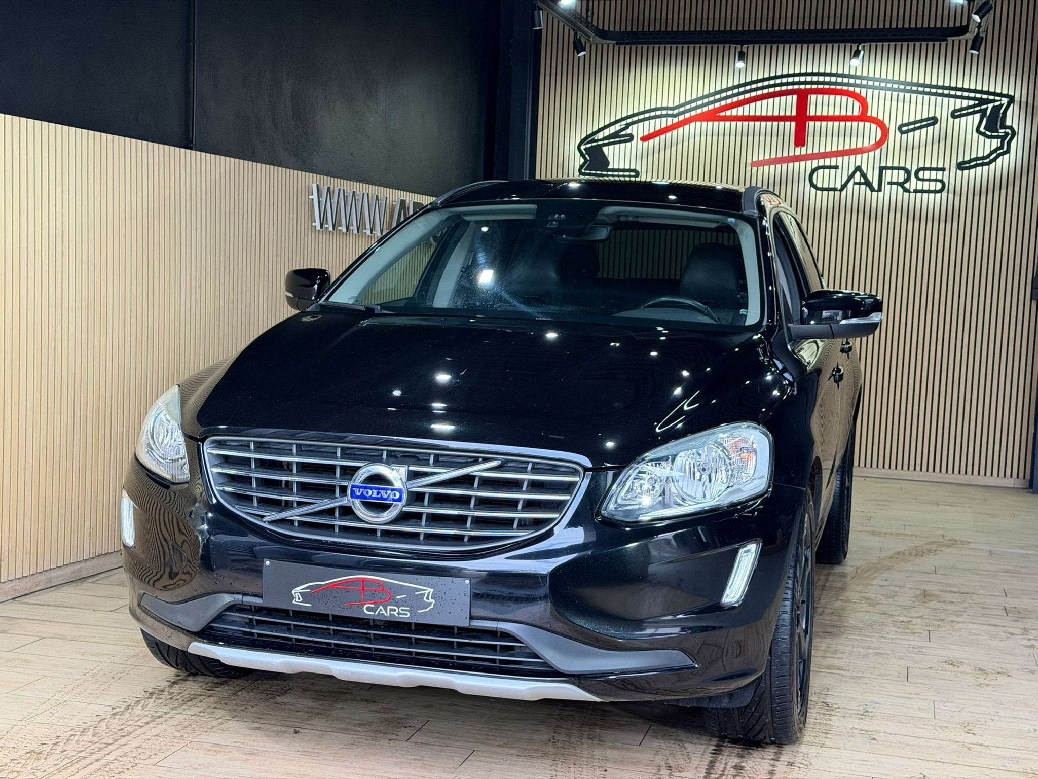 Volvo XC60 2.0 D4 * SPORT * GARANTIE 12 MOIS * BOITE AUTO *, Cuir, Achat, Euro 6, Entreprise