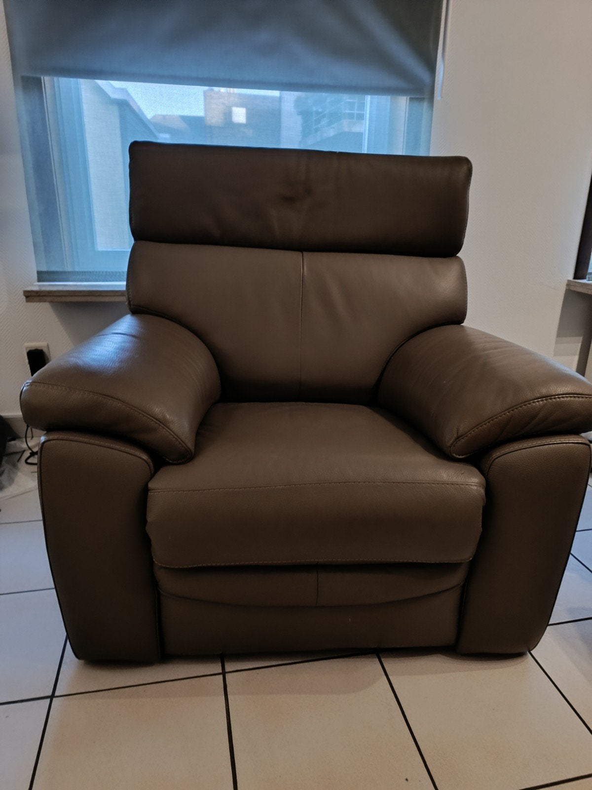 Te koop: volledig elektrische relaxzetel., Ophalen, Gebruikt, Eenpersoons, Leer
