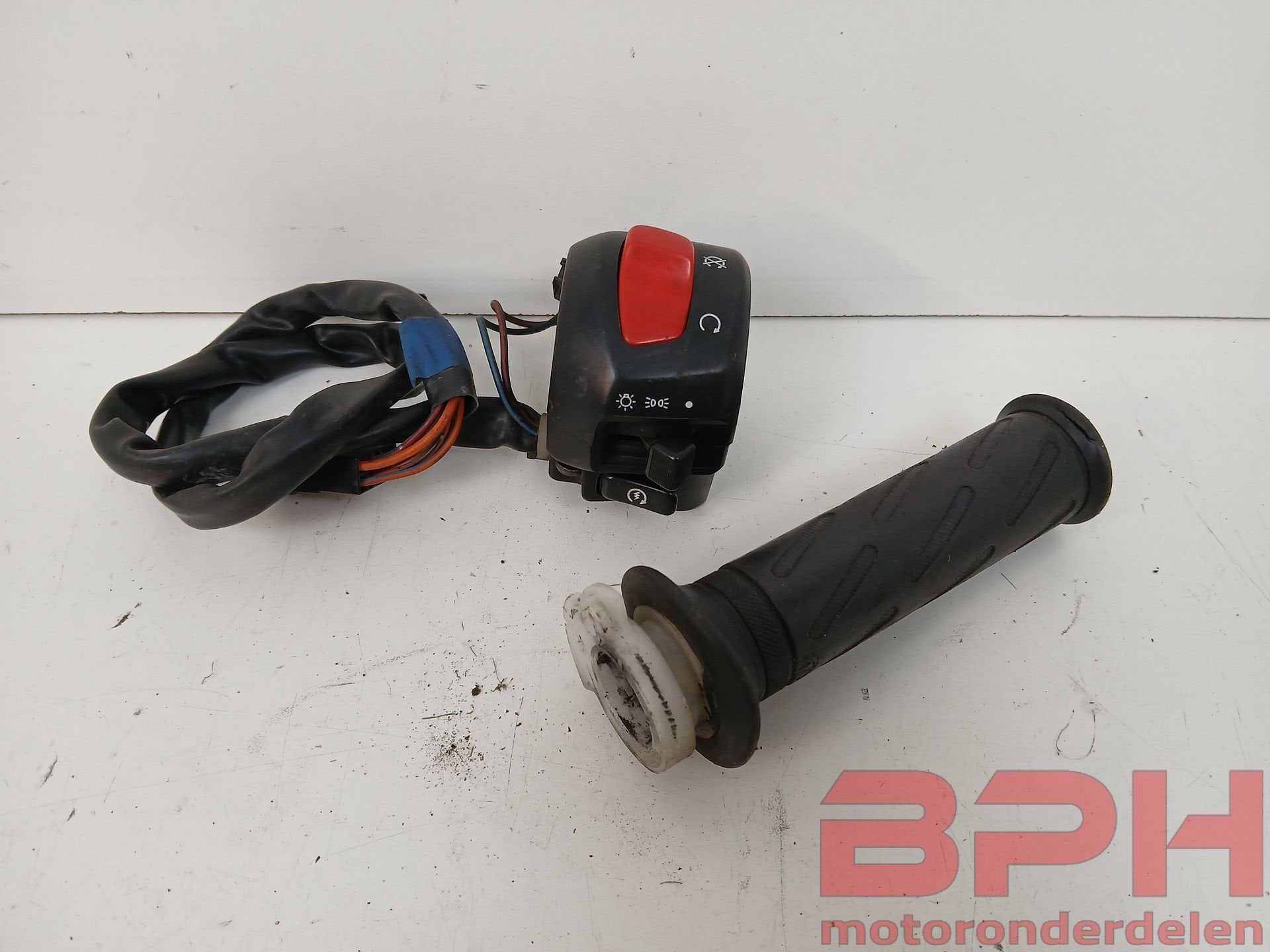 Stuurschakelaar rechts Suzuki GSX-R 600 750 K1 K2 K3 2000 t/, Motoren, Gebruikt, -, -, Ophalen of Verzenden