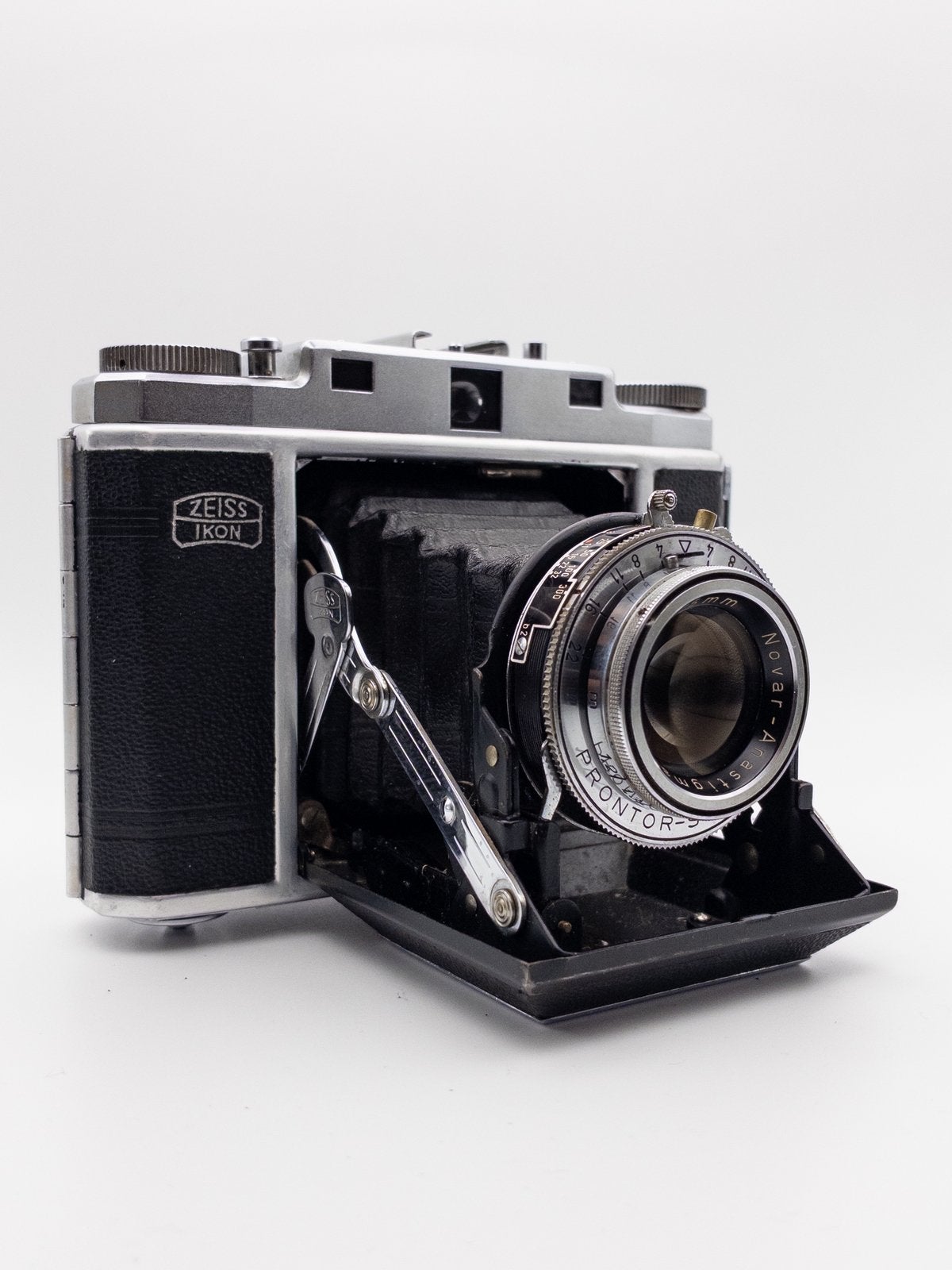 Ikonta M 524/16 - Novar Antistigmat 75 mm F/3,5, Enlèvement ou Envoi, Utilisé, Reflex miroir, Autres Marques