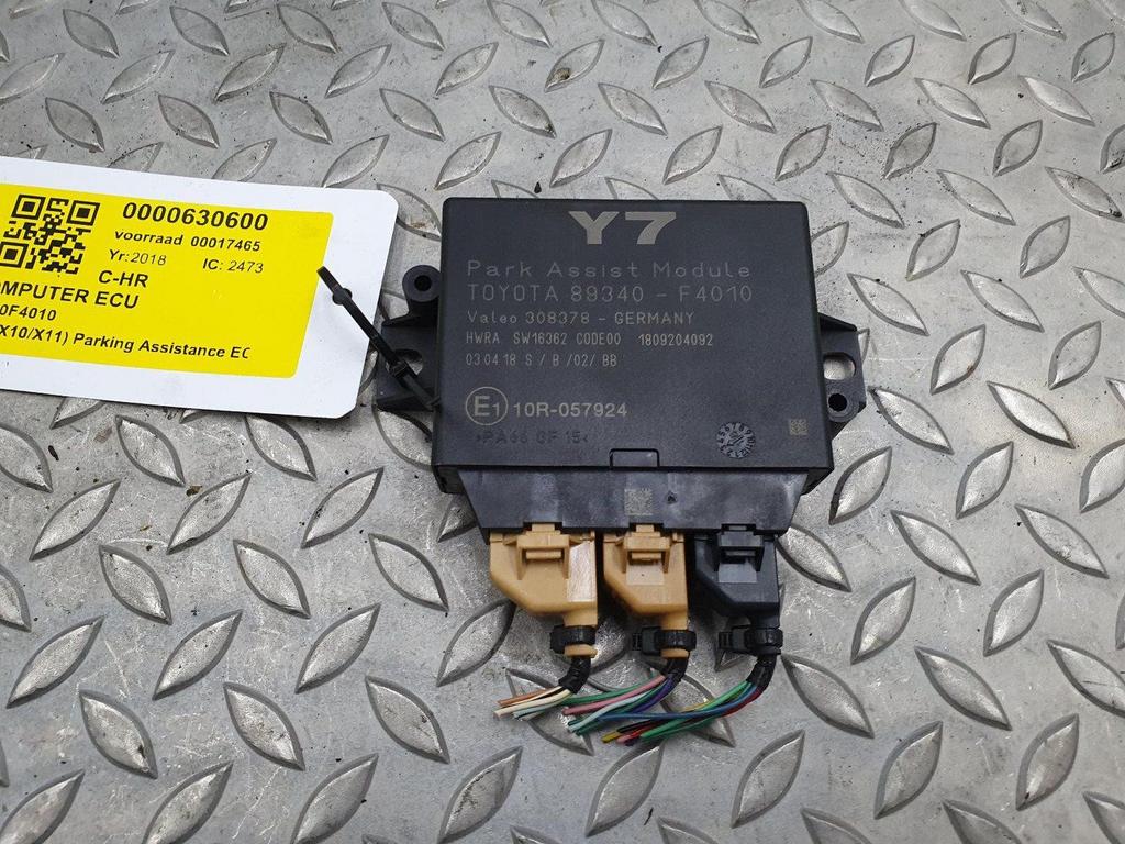 TOYOTA C-HR ZYX10L 1.8 HYBRID ADVENTURE  COMPUTER ECU 2018, Ophalen of Verzenden, Gebruikt, Stiba lid
