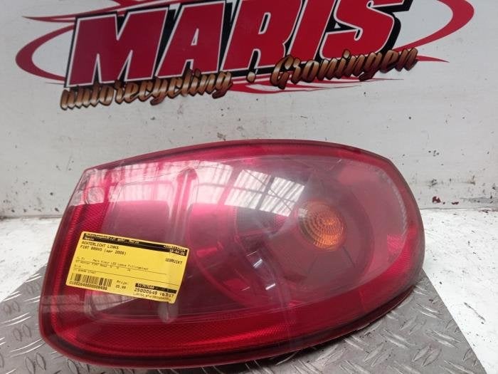 Achterlicht links van een Fiat Bravo, Gebruikt, -, -, Fiat
