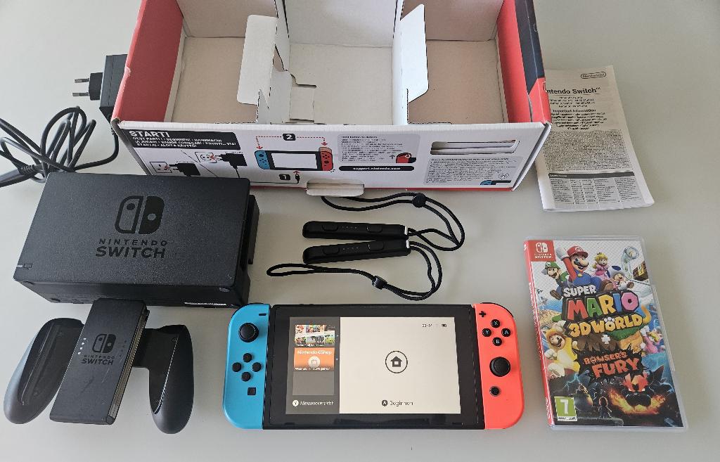 Nintendo Switch console met Super Mario3D World+Bowser'sFury, Enlèvement ou Envoi, Avec jeux