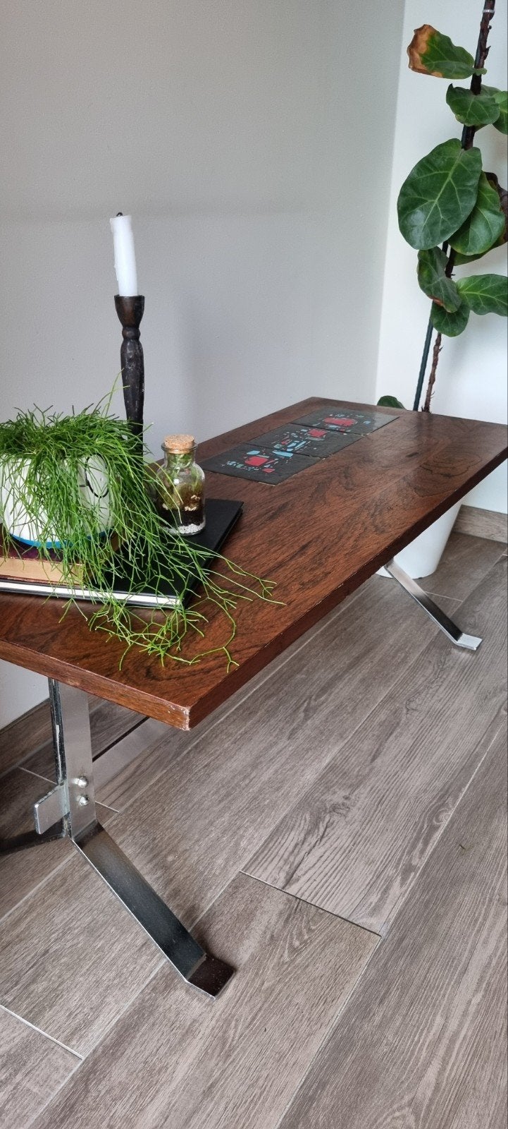 Vintage salontafel | jaren ’60/’70 | hout, chroom & keramiek, Huis en Inrichting, Ophalen, Minder dan 50 cm, Gebruikt, 100 tot 150 cm