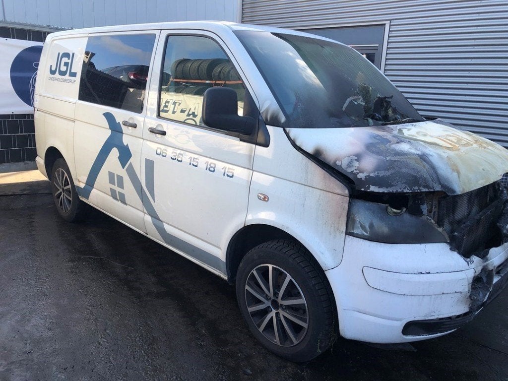REMKLAUW RECHTS VOOR ABS Volkswagen Transporter T5, Gebruikt, Volkswagen, Volkswagen AG, Kundenbetreuung@volkswagen.de